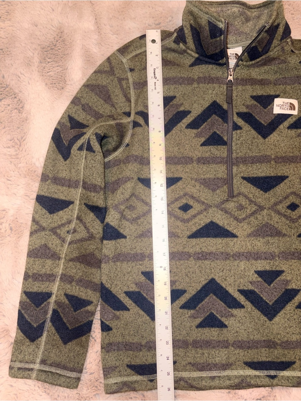 The North Face Men's Gordon Lyons 1/4-Zip Fleece Pullover - Picture 5 of 11